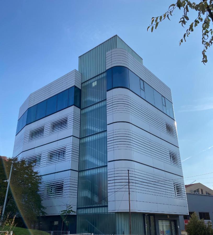 Manolle Boutique Aparthotel Bucharest Exterior photo