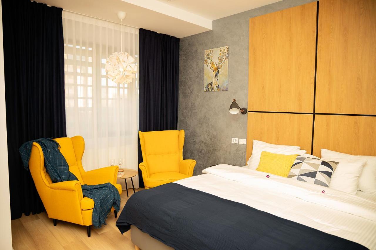 Manolle Boutique Aparthotel Bucharest Exterior photo