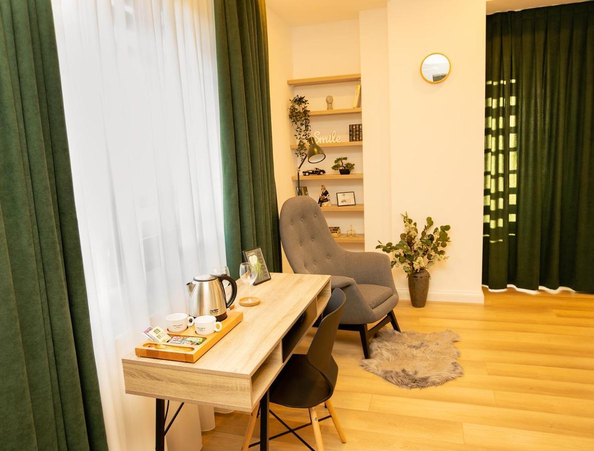 Manolle Boutique Aparthotel Bucharest Exterior photo