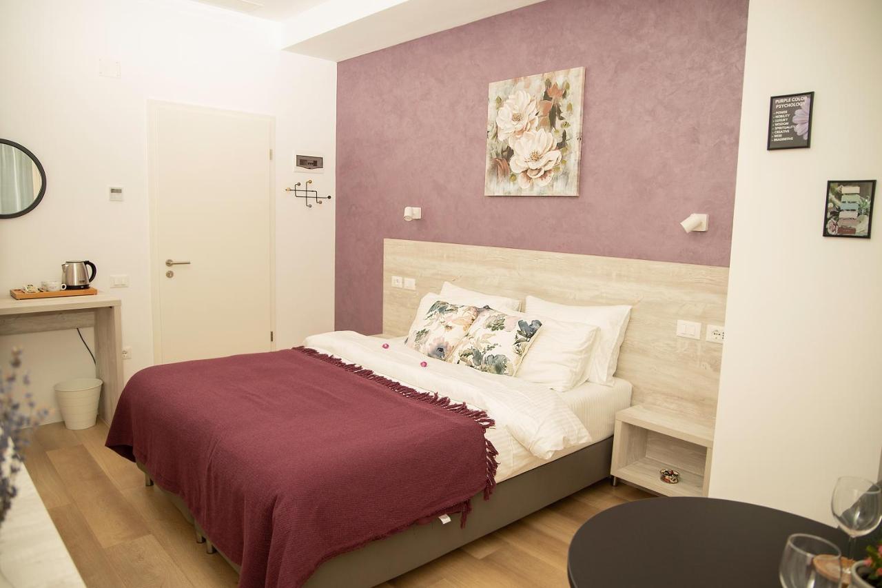 Manolle Boutique Aparthotel Bucharest Exterior photo