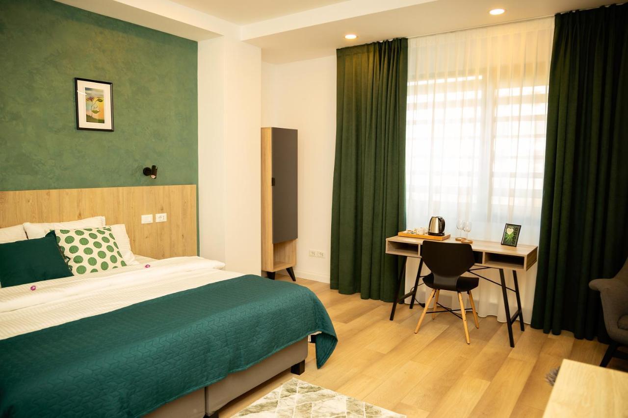Manolle Boutique Aparthotel Bucharest Exterior photo